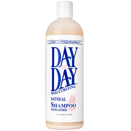 Chris Christensen Day To Day Moisturizing Shampoo - Oatmeal Moisturizing Shampoo for Dogs and Cats, for Sensitive Skin, Concentrate 1:8