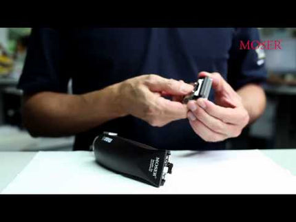 Moser MAX (1245) - powerful, professional motorized clipper with 2 attachments