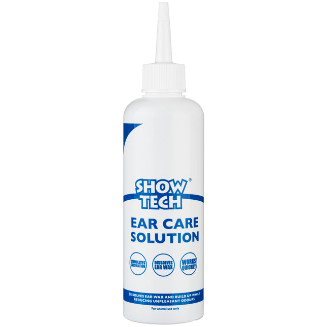 Show Tech Ear Care Solution - ear cleaning solution for pets based on essential oils