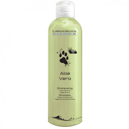 Diamex Aloe Vera - moisturizing and regenerating fur shampoo with aloe vera, concentrate 1:8