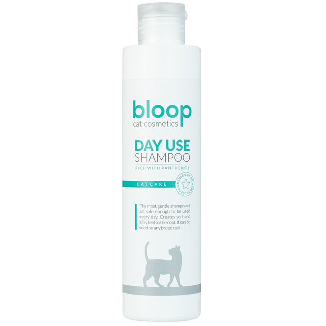 Bloop Day Use Shampoo Cat Care - gentle cleansing shampoo for cats with panthenol and keratin, concentrate 1:10