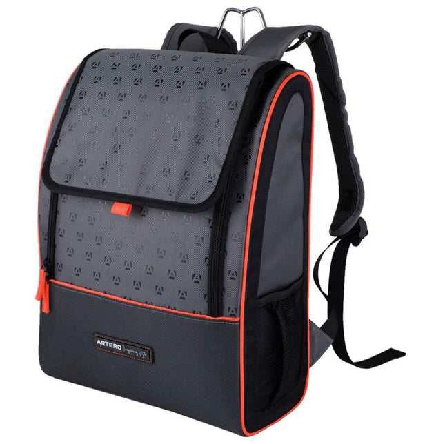 Artero Troya Backpack - a comfortable and spacious backpack for grooming equipment and accessories.