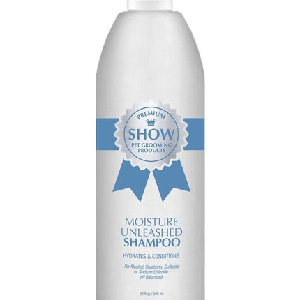 Show Premium Moisture Unleashed Shampoo - moisturizing - nourishing shampoo for dogs with plant extracts, concentrate 1:8