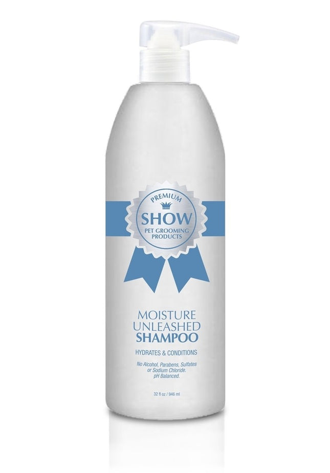 Show Premium Moisture Unleashed Shampoo - moisturizing - nourishing shampoo for dogs with plant extracts, concentrate 1:8